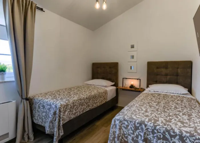 Rustic Perosa With Heating Pool