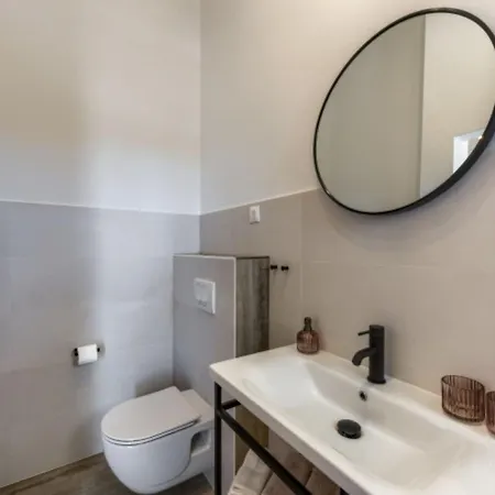 Rustic Perosa With Heating Pool